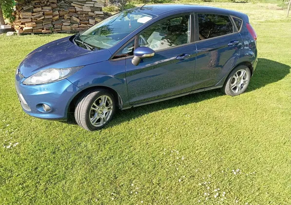 Ford Fiesta cena 15500 przebieg: 176000, rok produkcji 2009 z Kisielice małe 46